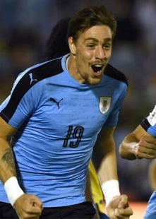 世预赛南美区：乌拉圭2-1厄瓜多尔